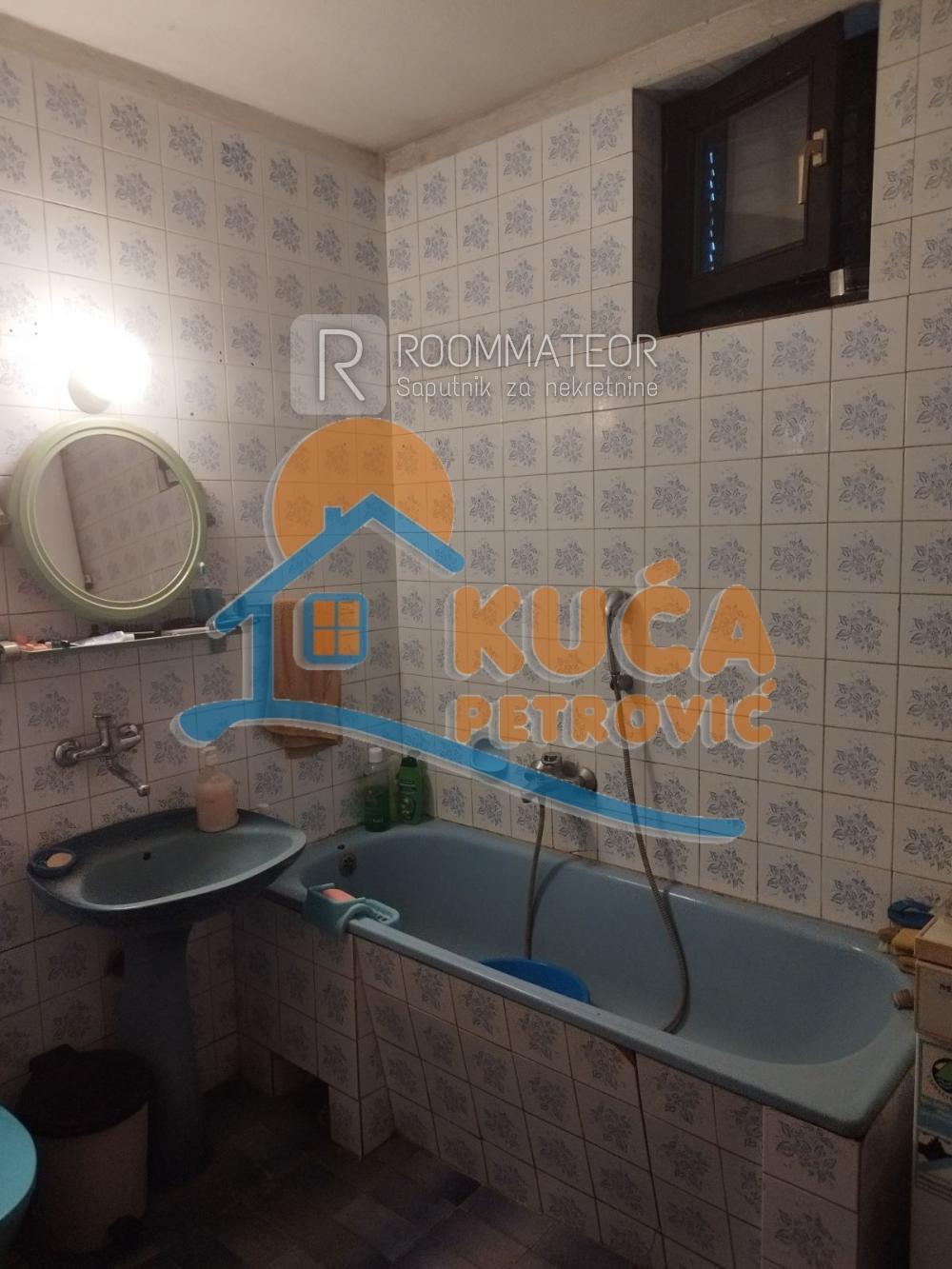 Slika 4 - Vojvode Mišića,  Kuća na prodaju, 450m2, 370.000€