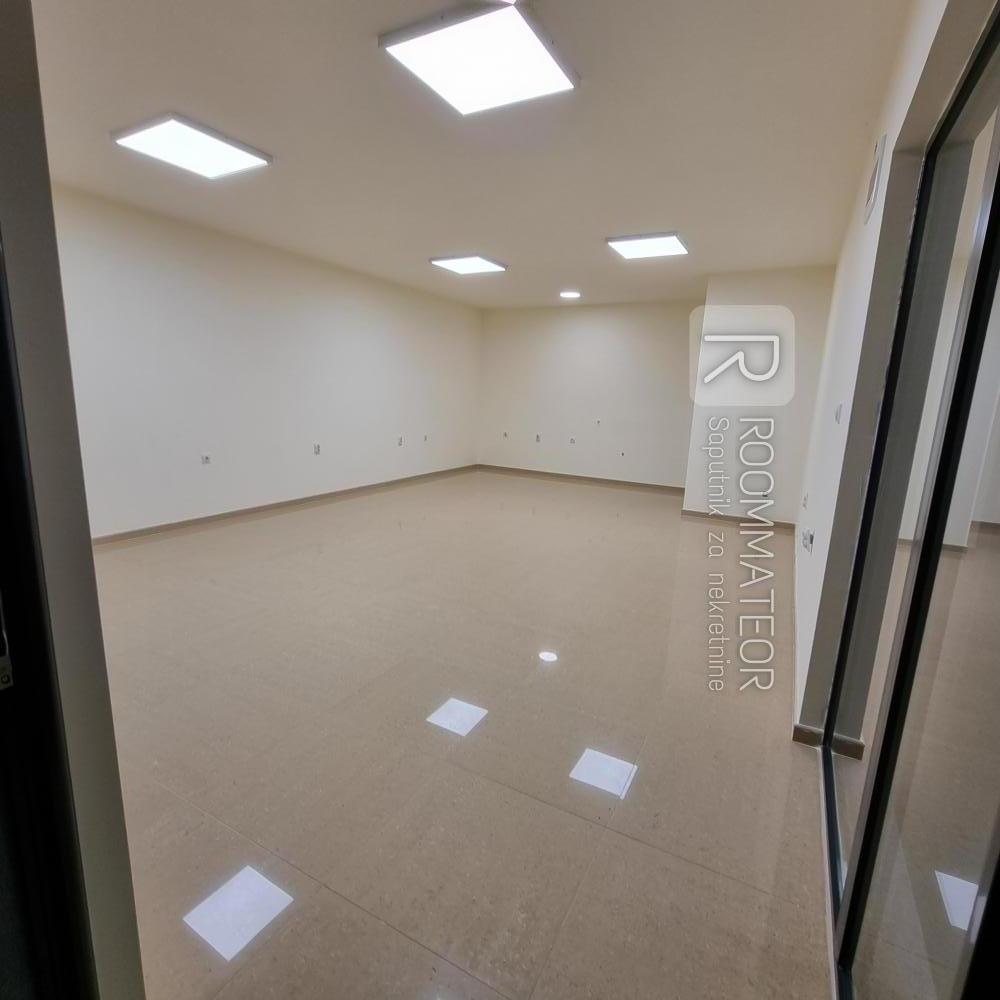 Slika 3 -  Lokal za izdavanje, 40m2, 400€