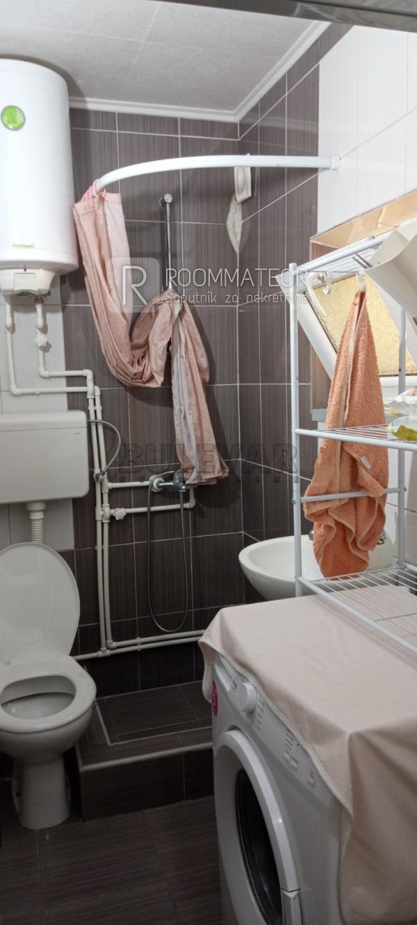 Slika 9 - Vojvode Gojka, Jednoiposoban stan na prodaju, 40m2, 53.000€