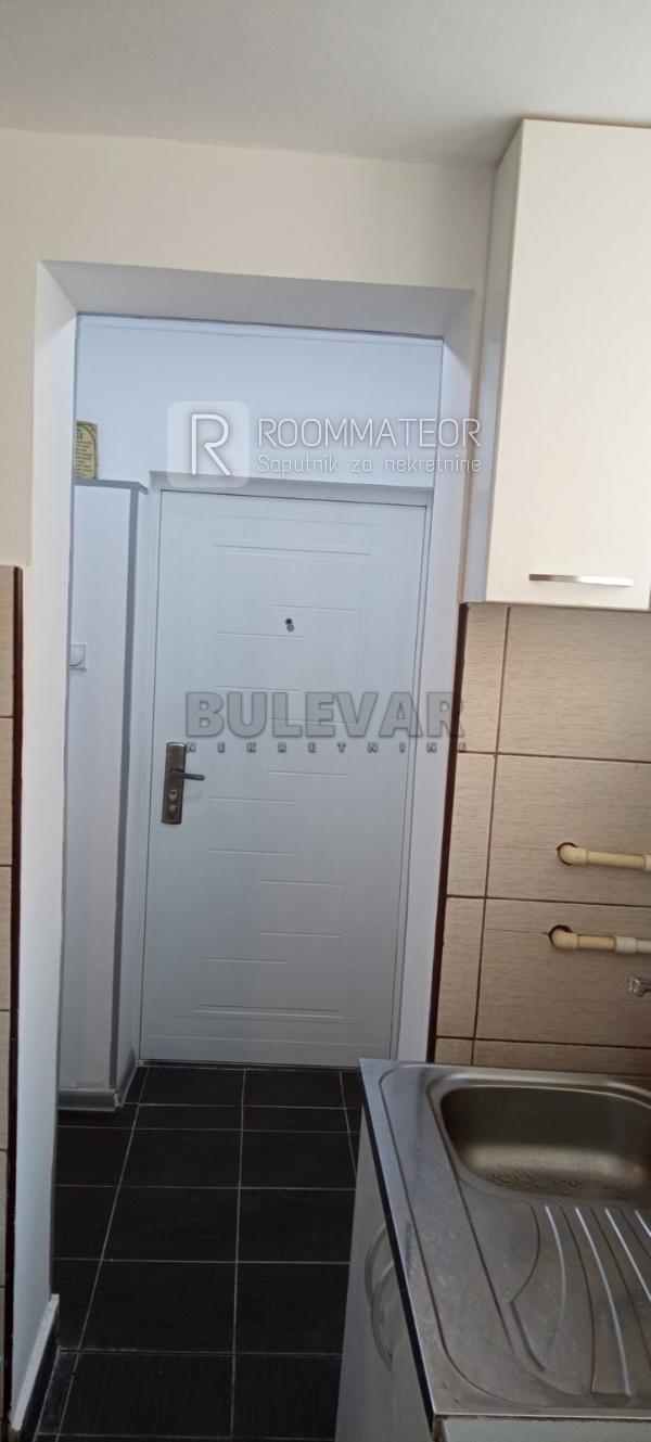 Slika 7 - Vojvode Gojka, Jednoiposoban stan na prodaju, 40m2, 53.000€