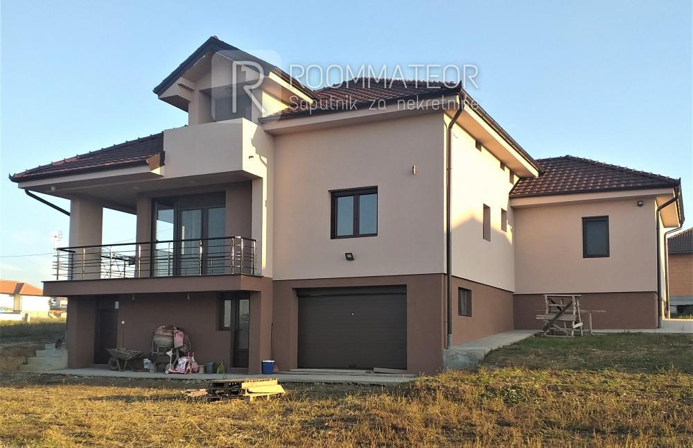 Slika 0 -  Kuća na prodaju, 300m2, 190.000€