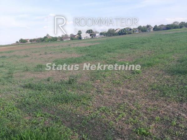 Slika 1 -  Plac na prodaju, Kovilj, , 125.800€