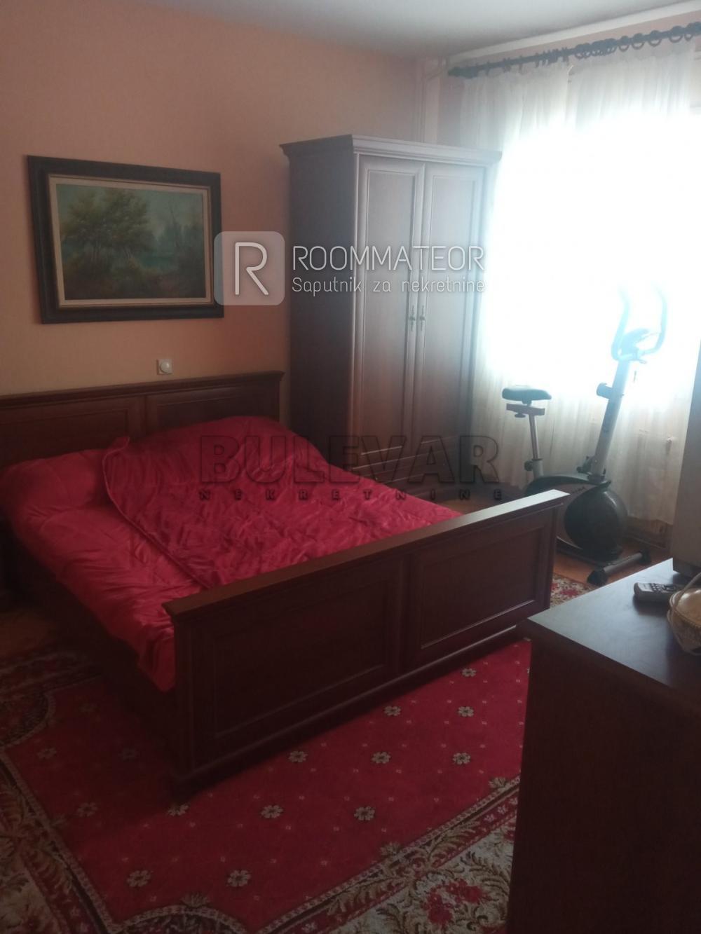 Slika 7 - Dositeja Obradovića, Troiposoban stan za izdavanje, 120m2, 500€