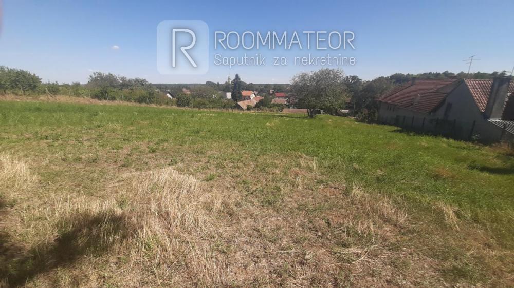 Slika 4 -  Plac na prodaju, Petrovaradin, , 602.550€