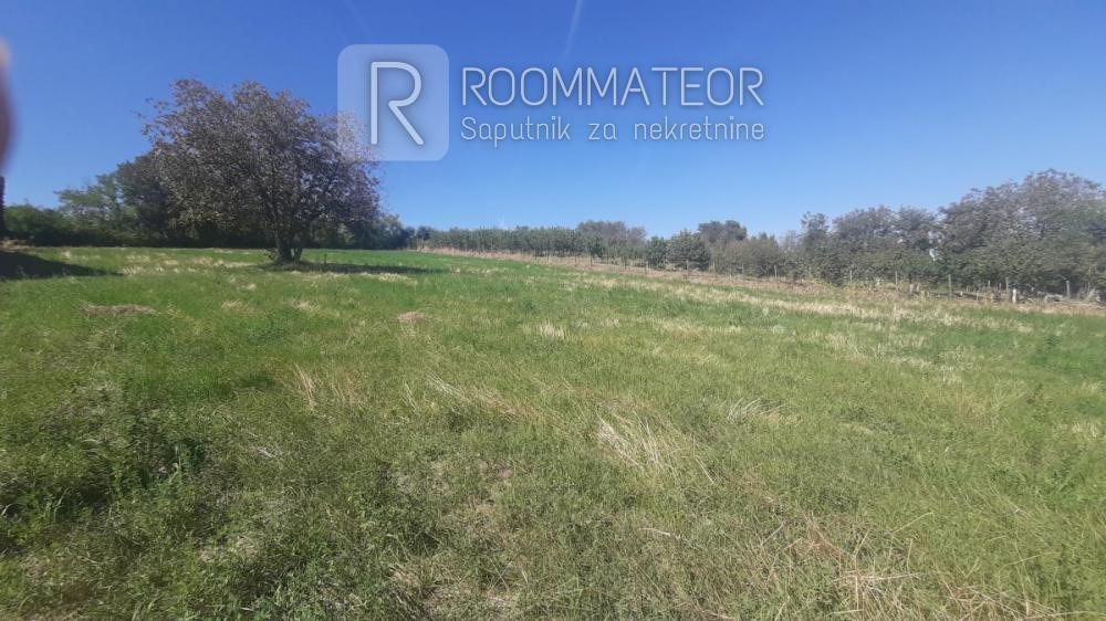 Slika 1 -  Plac na prodaju, Petrovaradin, , 602.550€