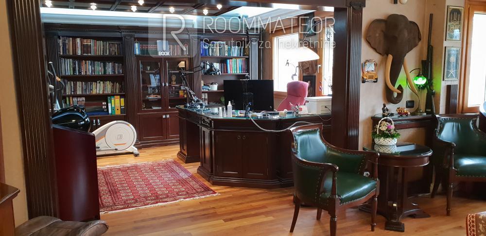 Glavna slika -OTONA ZUPANCICA 32, Četvoroiposoban stan za izdavanje, 200m2, 1.300€