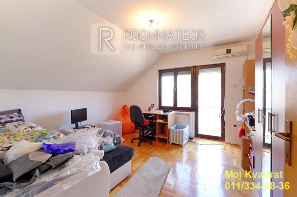 Slika 4 -  Kuća na prodaju, 273m2, 389.000€
