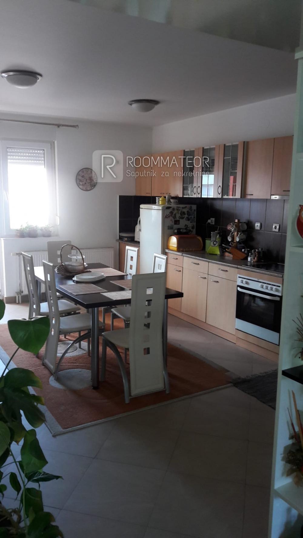 Slika 0 - Četvorosoban stan na prodaju, 113m2, 199.000€