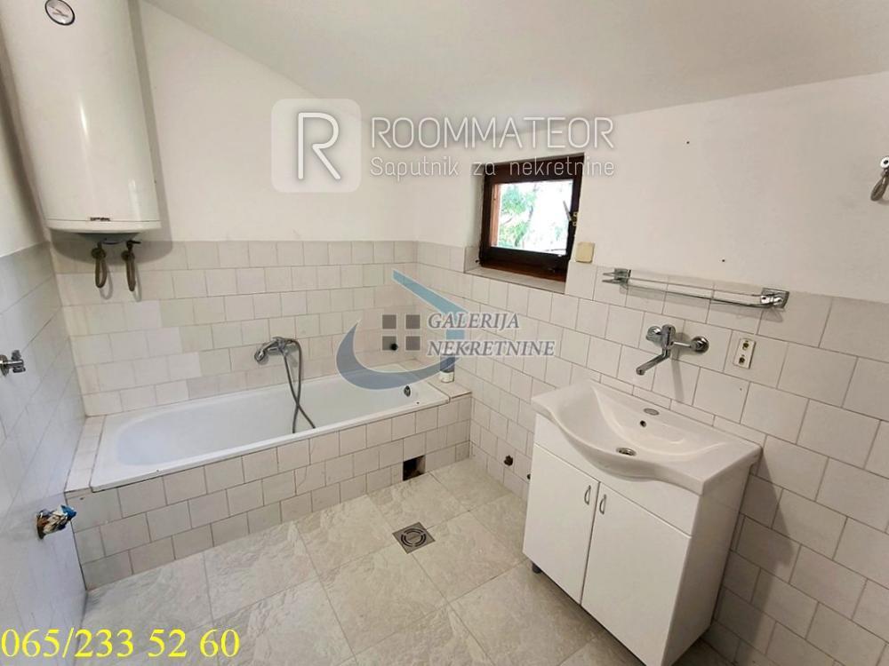 Slika 10 - Ive Marinkovića,  Kuća na prodaju, 59m2, 108.000€