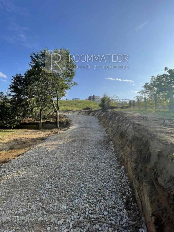 Slika 5 -  Plac na prodaju, Sremska Kamenica, , 460.000€