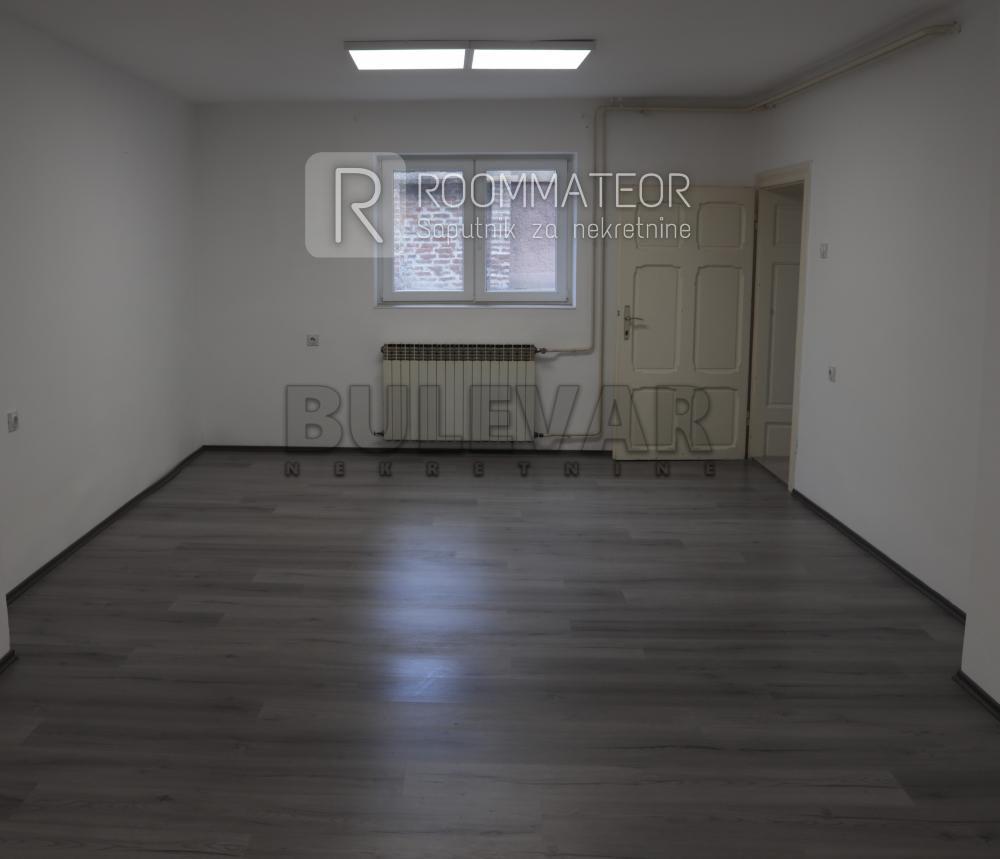 Slika 5 - Svetozara Markovića,  Lokal za izdavanje, 122m2, 800€