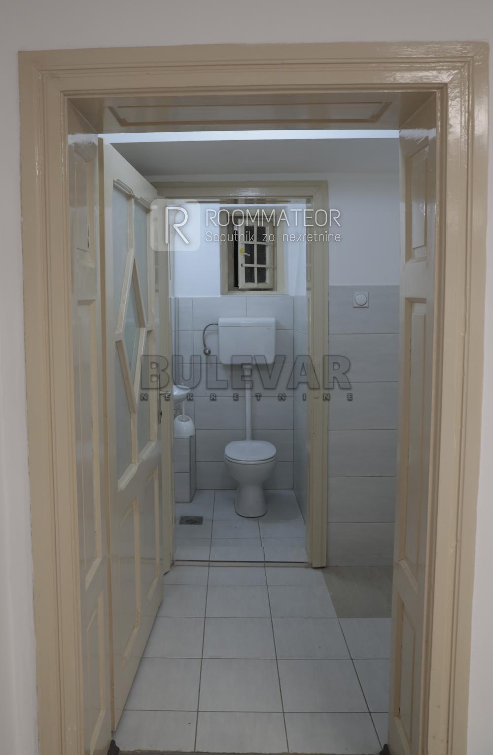 Slika 8 - Svetozara Markovića,  Lokal za izdavanje, 122m2, 800€