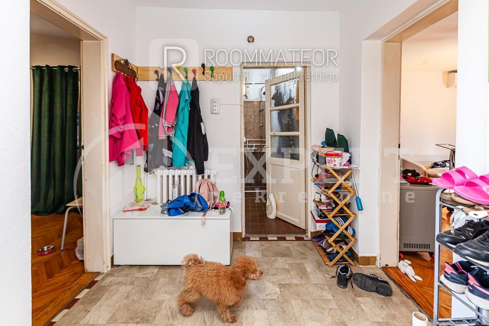 Slika 8 - Vojislava Ilića,  Kuća na prodaju, 190m2, 320.000€