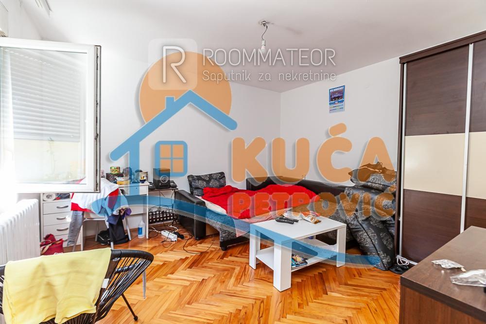 Slika 2 - Vojislava Ilića,  Kuća na prodaju, 190m2, 320.000€