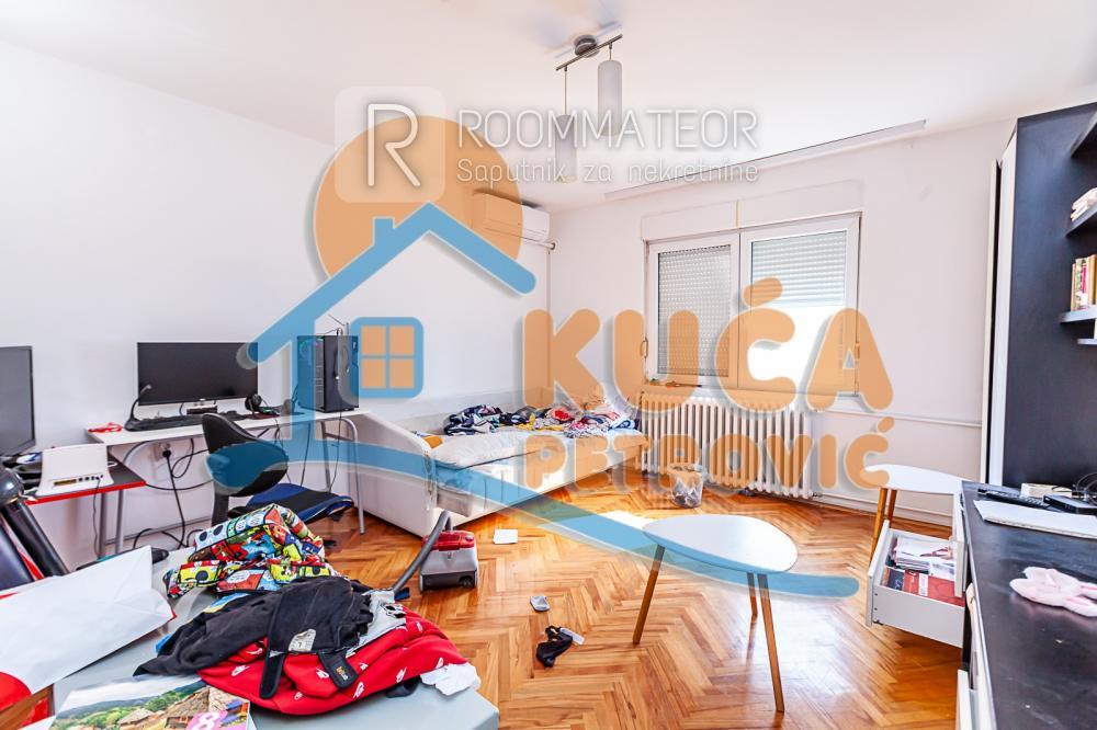 Slika 5 - Vojislava Ilića,  Kuća na prodaju, 190m2, 320.000€