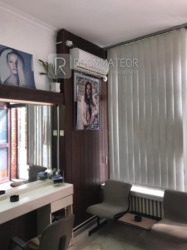 Slika 1 - Bulevar Kralja Aleksandra 326,  Lokal za izdavanje, 25m2, 350€