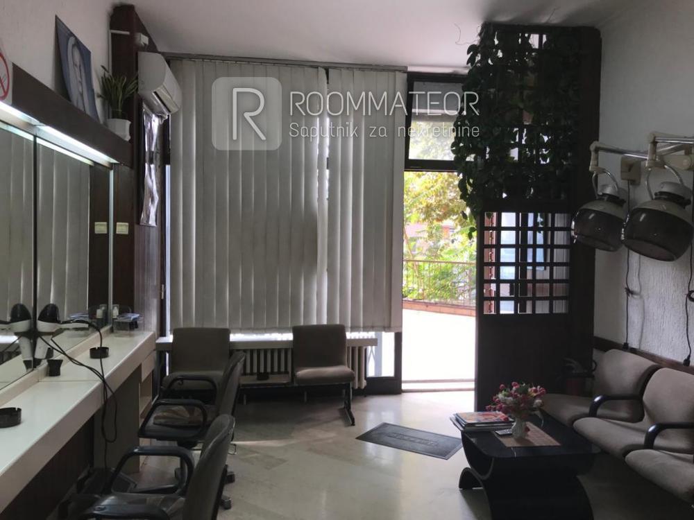Glavna slika -Bulevar Kralja Aleksandra 326,  Lokal za izdavanje, 25m2, 350€