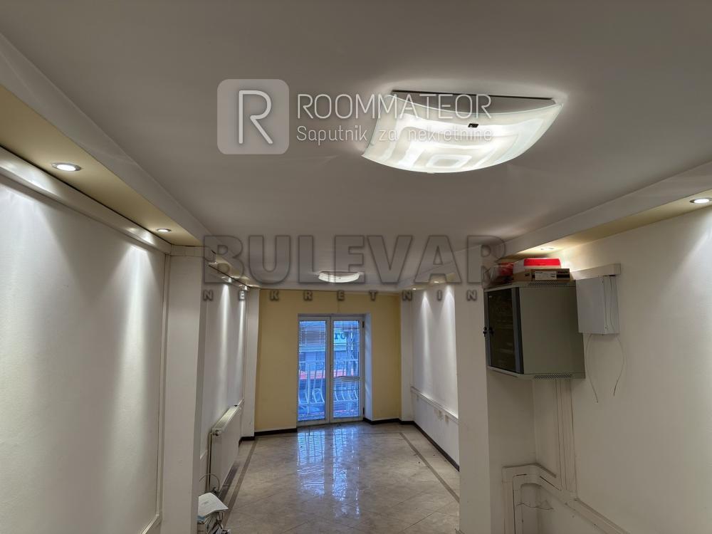 Slika 6 - Jovana Ristića,  Lokal za izdavanje, 120m2, 500€