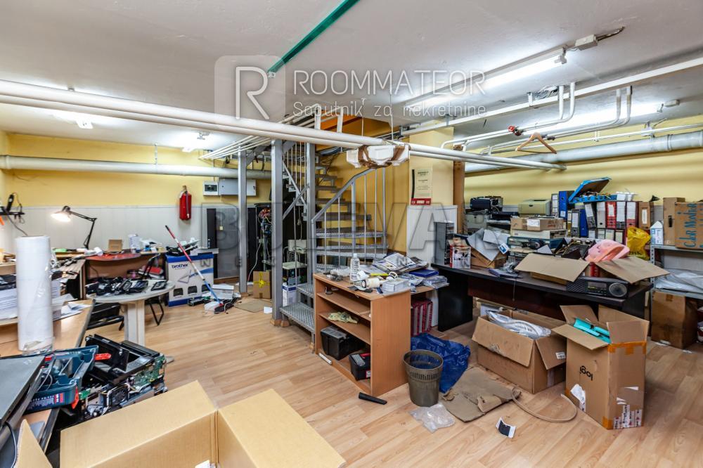 Slika 7 - Bulevar Nikole Tesle,  Lokal na prodaju, 229m2, 218.000€