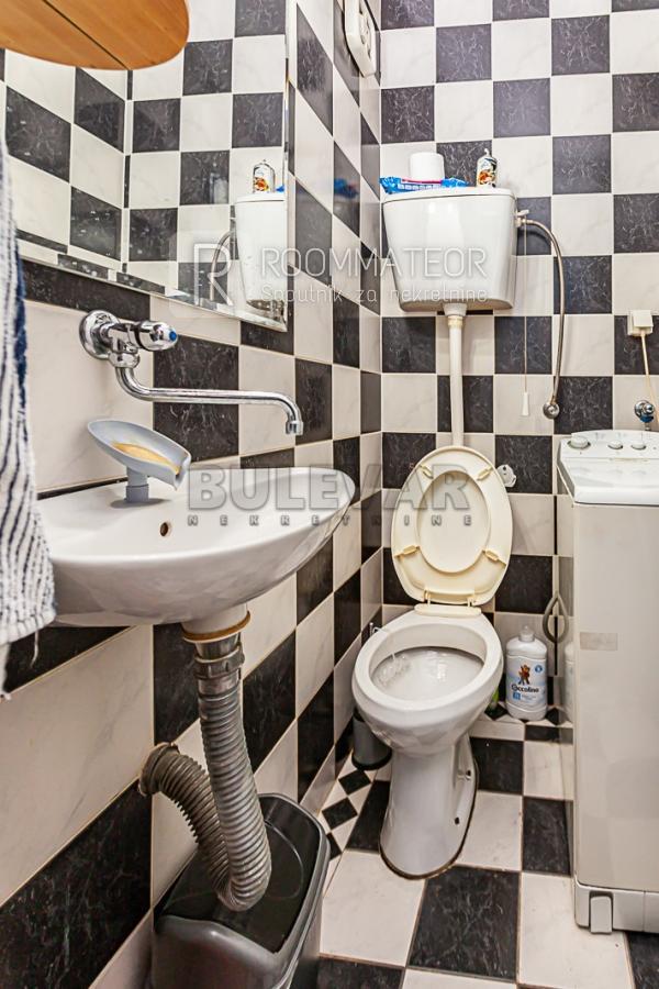 Slika 1 - Episkopska, Trosoban stan na prodaju, 72m2, 140.000€