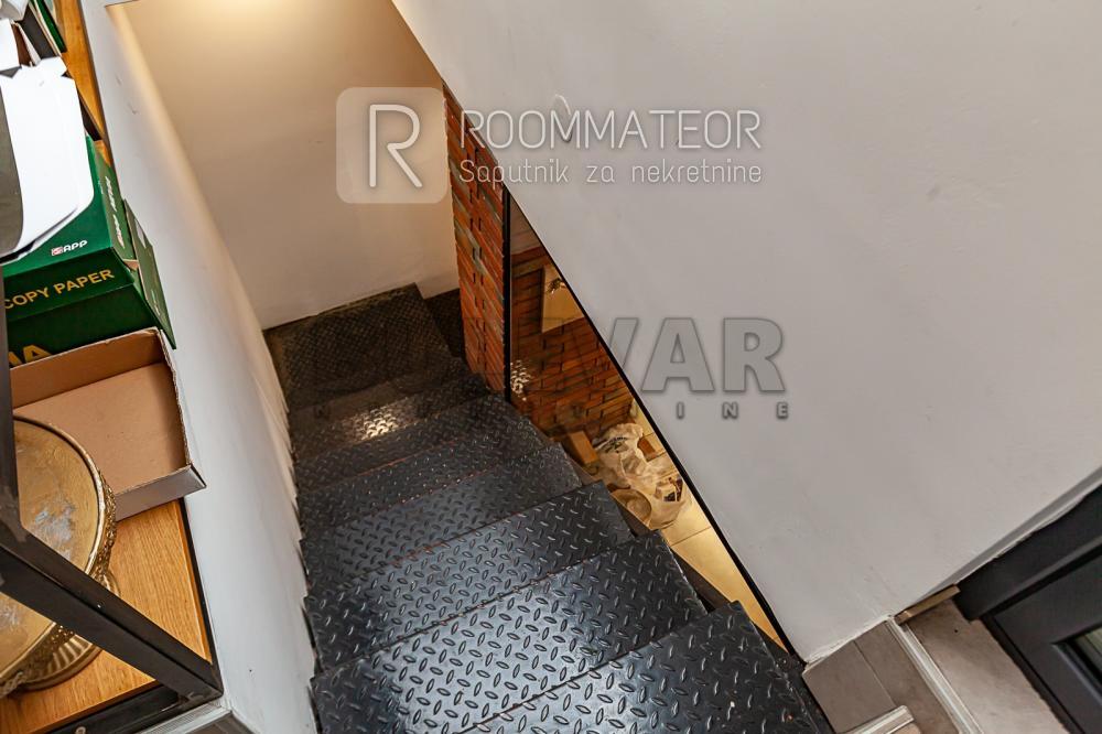 Slika 8 - Stanoja Bunuševca, Četvorosoban stan na prodaju, 99m2, 140.000€