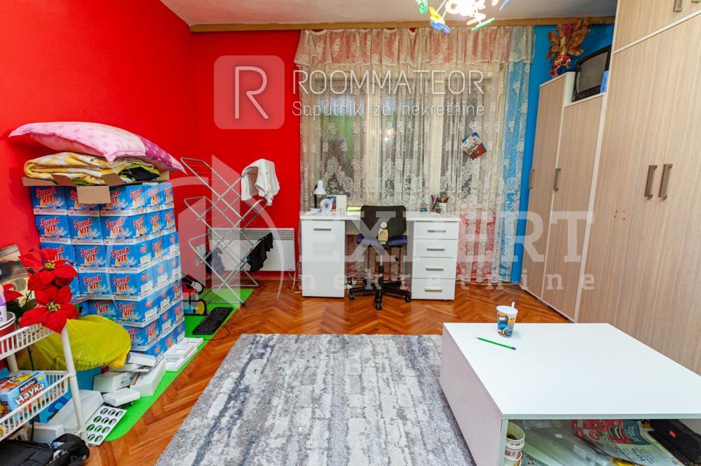 Slika 5 - Branka Miljkovića,  Kuća na prodaju, 240m2, 260.000€