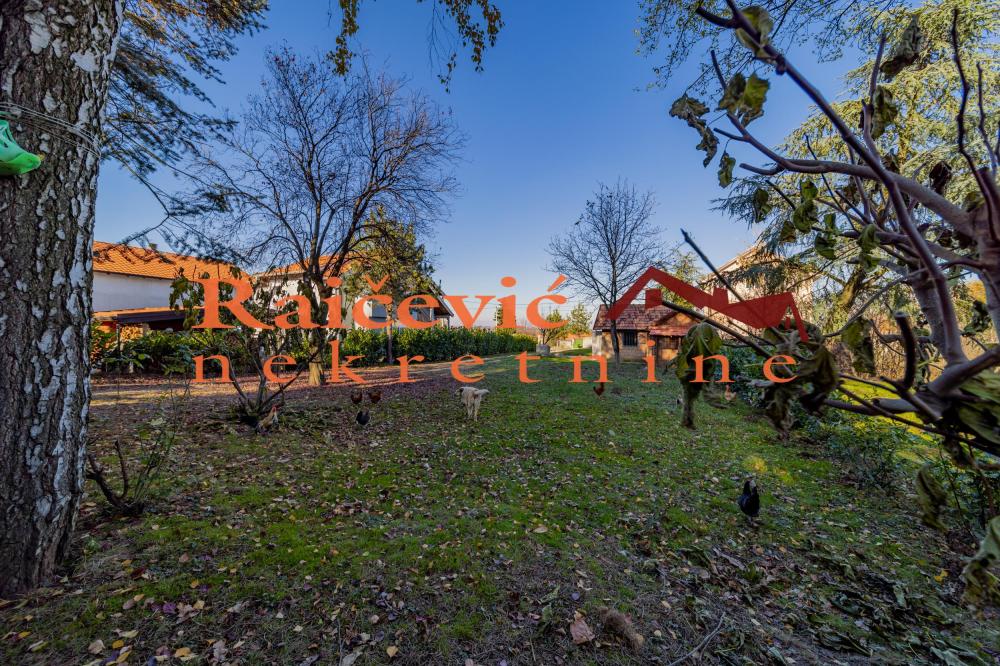 Slika 2 - Put za Bosnjake I deo,  Kuća na prodaju, 199m2, 150.000€