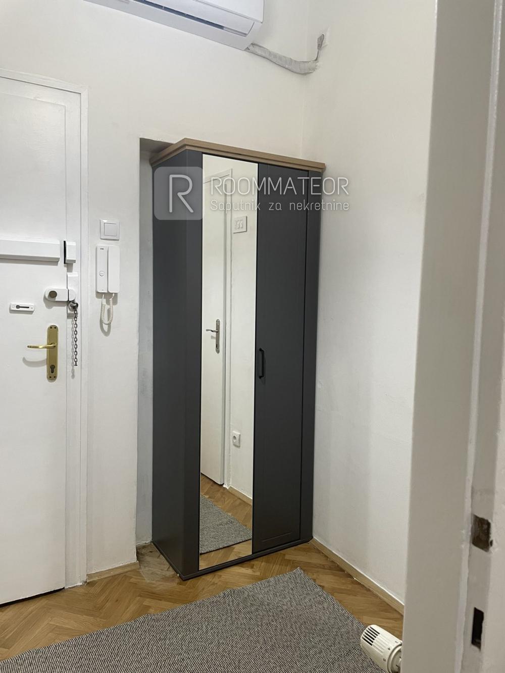 Slika 2 - Brane Crnčevića br 2, Jednosoban stan za izdavanje, 37m2, 550€