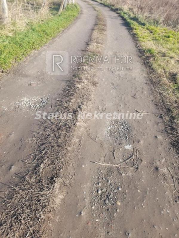 Slika 3 -  Plac na prodaju, Futog, , 96.500€