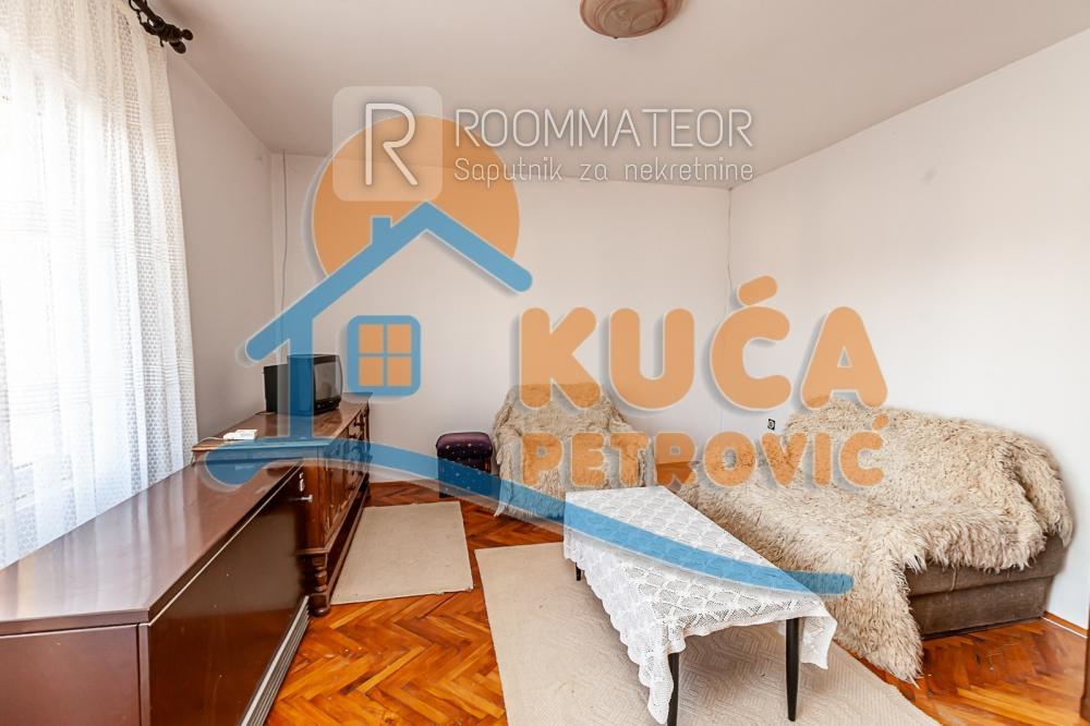 Slika 6 - Jelke Radulović,  Kuća na prodaju, 360m2, 360.000€