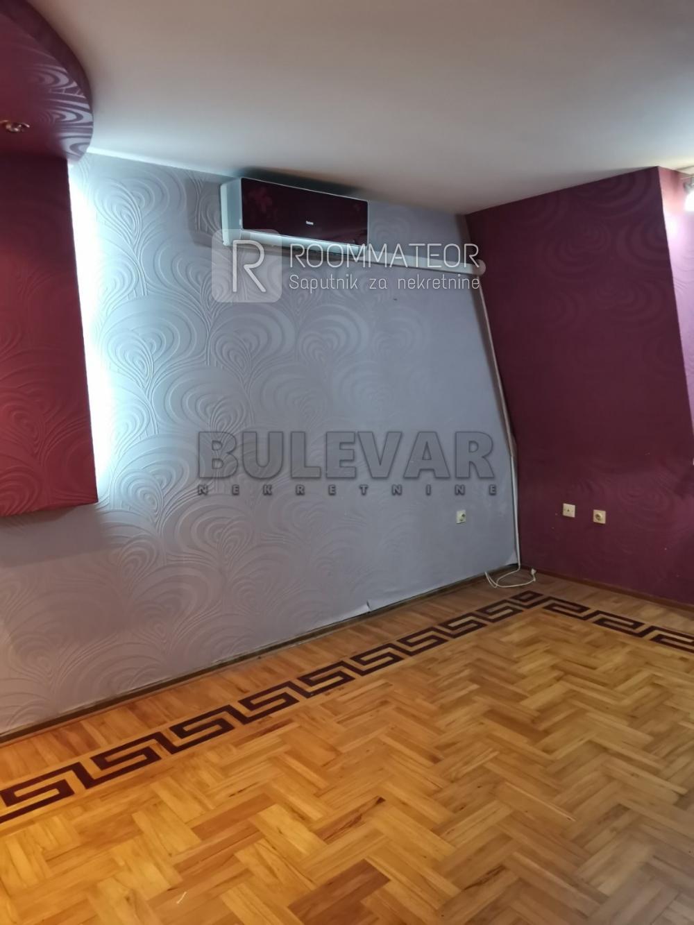 Slika 5 - Kej Kola srpskih sestara, Jednoiposoban stan za izdavanje, 51m2, 400€