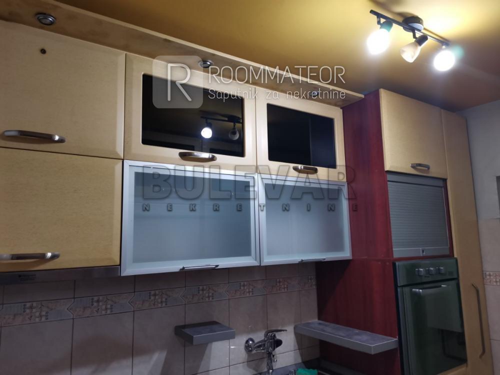 Slika 10 - Kej Kola srpskih sestara, Jednoiposoban stan za izdavanje, 51m2, 400€