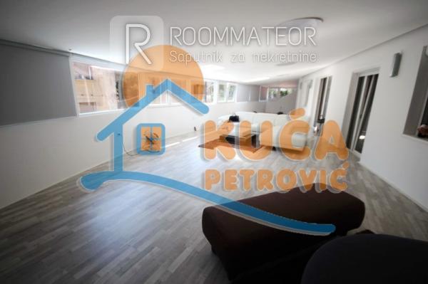 Slika 2 - Cara Dušana, Četvorosoban stan na prodaju, 186m2, 288.400€