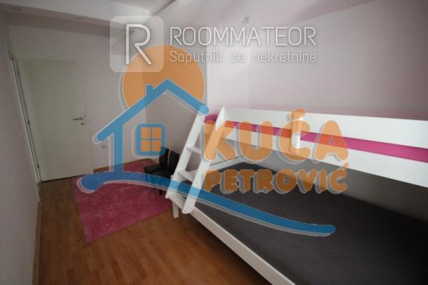 Slika 6 - Cara Dušana, Četvorosoban stan na prodaju, 186m2, 288.400€