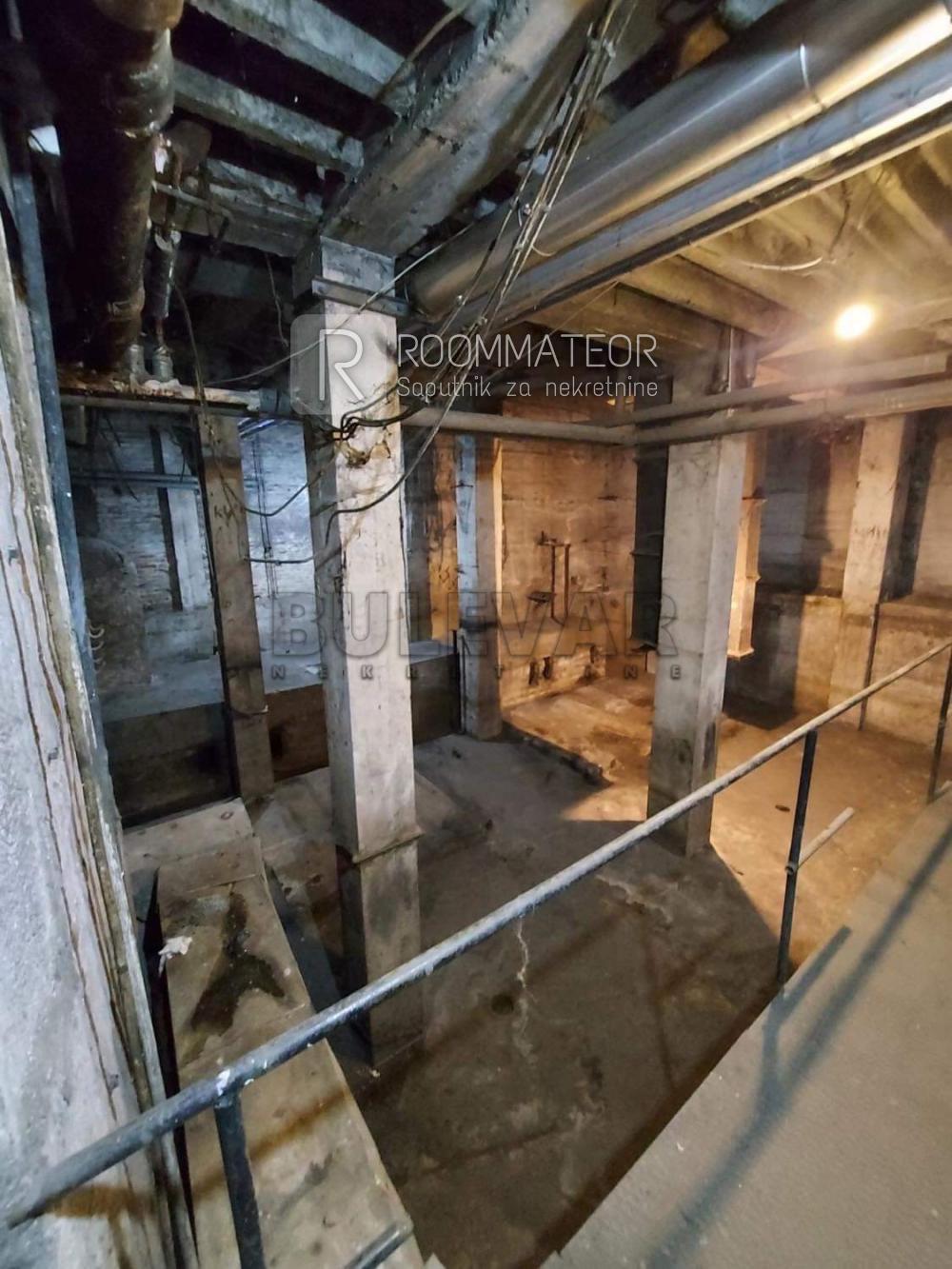 Slika 5 - Generala Milojka Lešjanina,  Lokal za izdavanje, 350m2, 3.500€