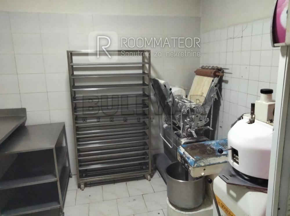 Slika 3 - Đuke Dinić,  Lokal za izdavanje, 40m2, 250€