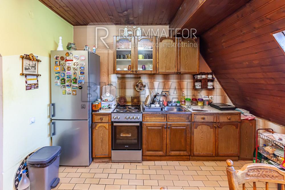 Slika 4 - Dimitrija Tucovića, Trosoban stan na prodaju, 84m2, 101.000€