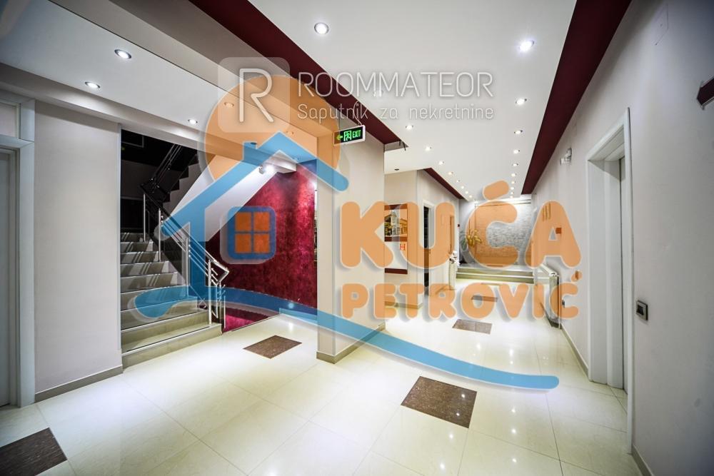 Slika 6 - Bulevar Nikole Tesle,  Lokal na prodaju, 688m2, 850.000€