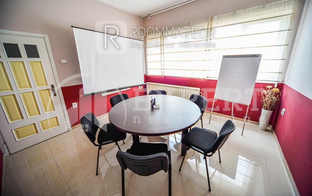 Slika 7 - Bulevar Nikole Tesle,  Lokal na prodaju, 688m2, 850.000€