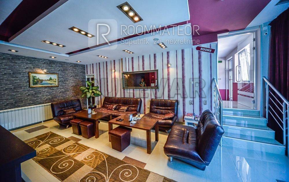 Glavna slika -Bulevar Nikole Tesle,  Lokal na prodaju, 688m2, 850.000€