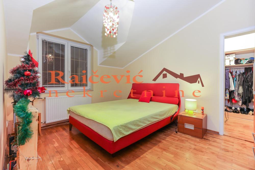 Slika 7 - Batutova, Šestosoban stan na prodaju, 162m2, 456.000€