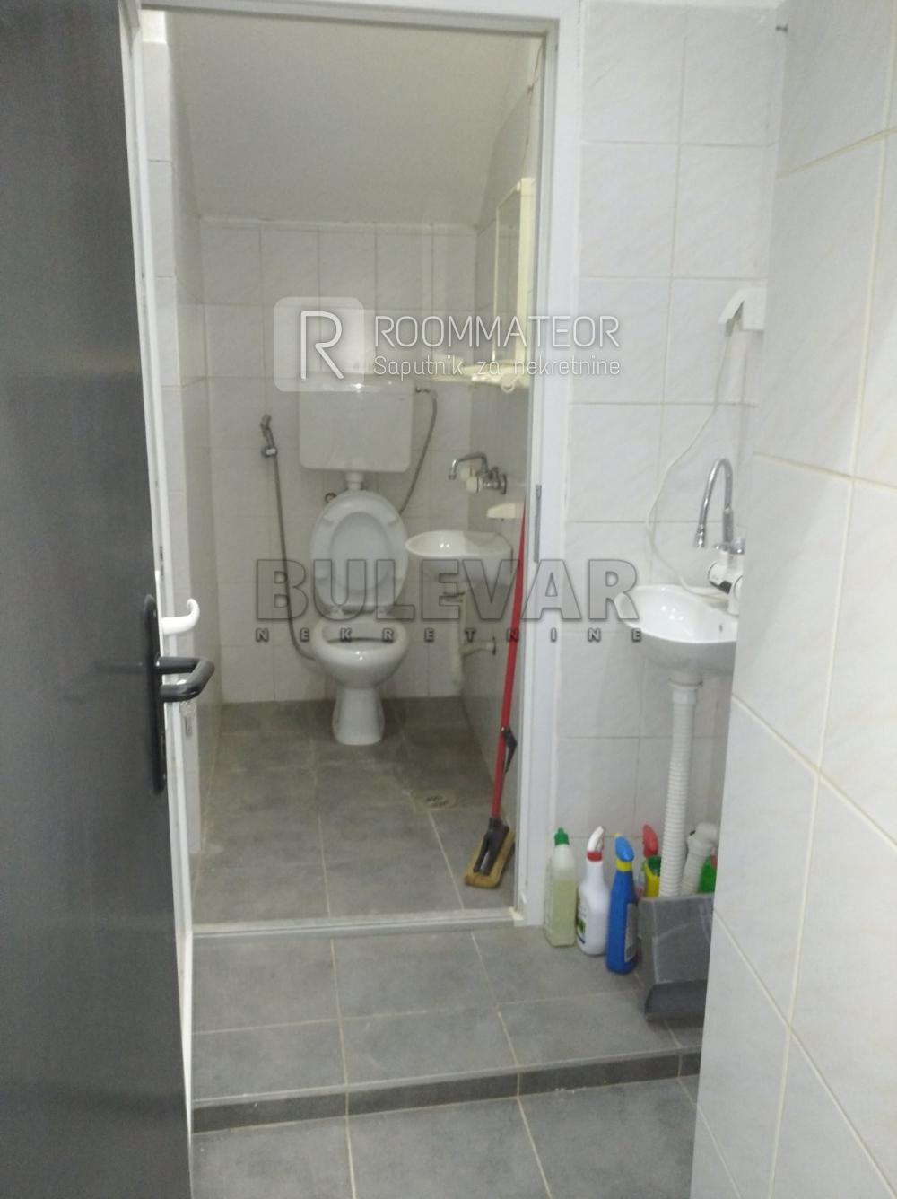 Slika 6 - Prijezdina,  Lokal za izdavanje, 66m2, 800€
