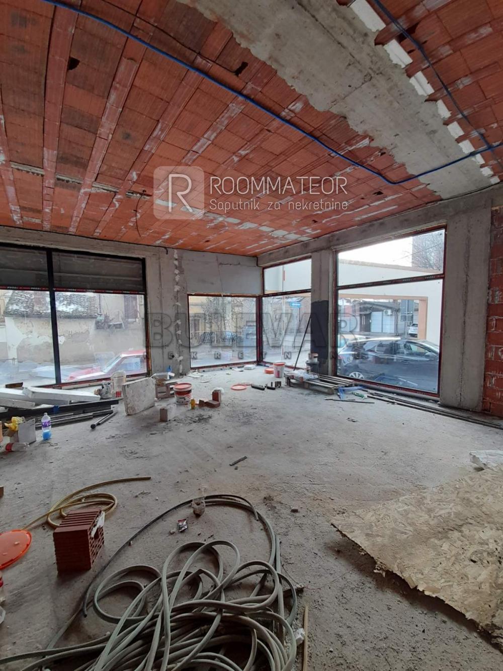 Slika 1 - Vojvode Stepe,  Lokal za izdavanje, 400m2, 4.000€