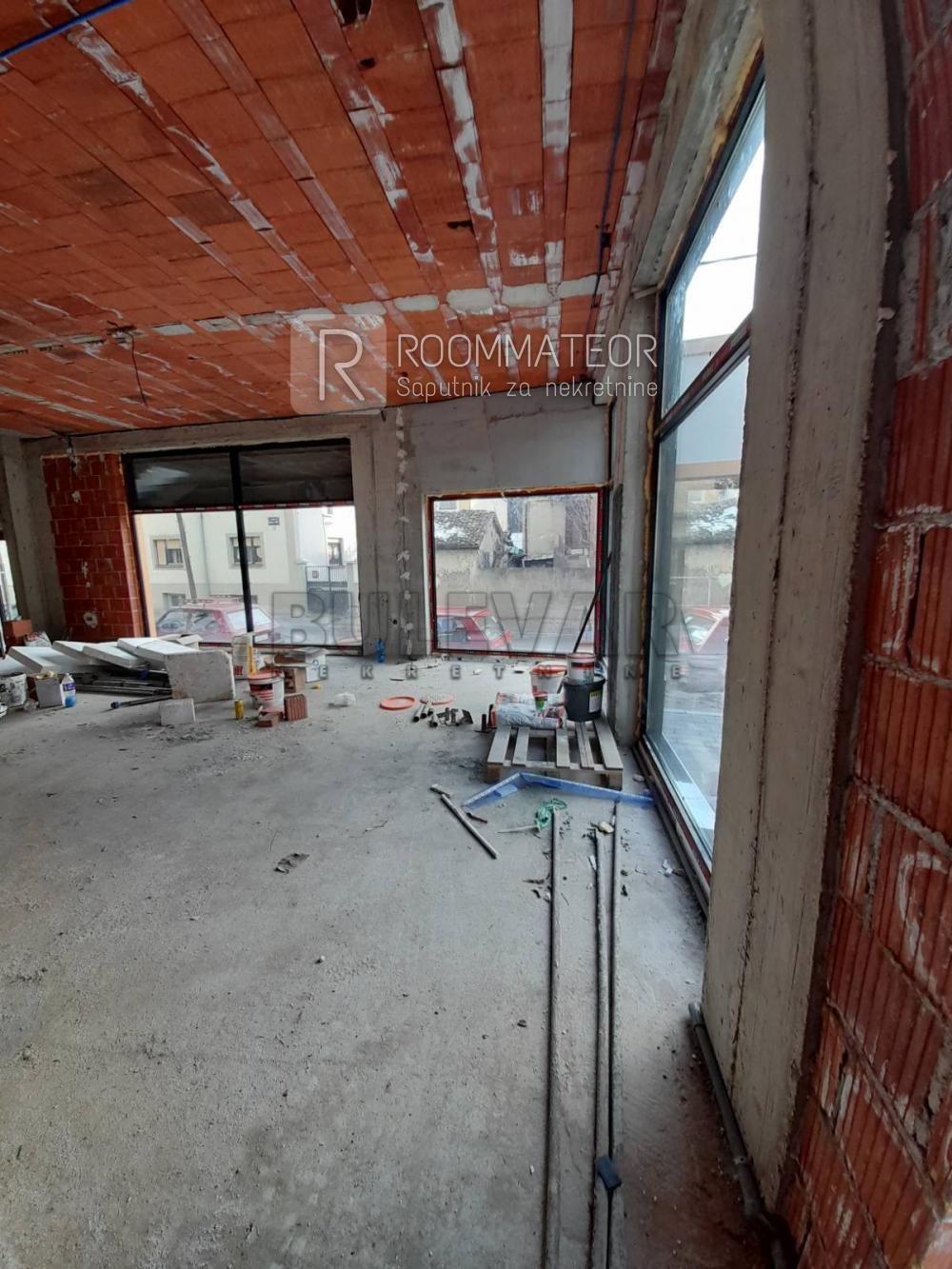 Slika 2 - Vojvode Stepe,  Lokal za izdavanje, 400m2, 4.000€