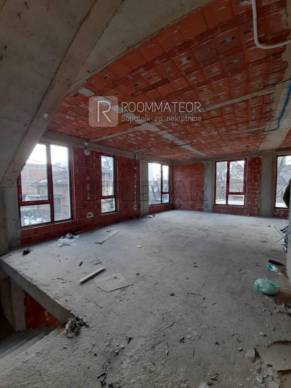 Slika 10 - Vojvode Stepe,  Lokal za izdavanje, 400m2, 4.000€