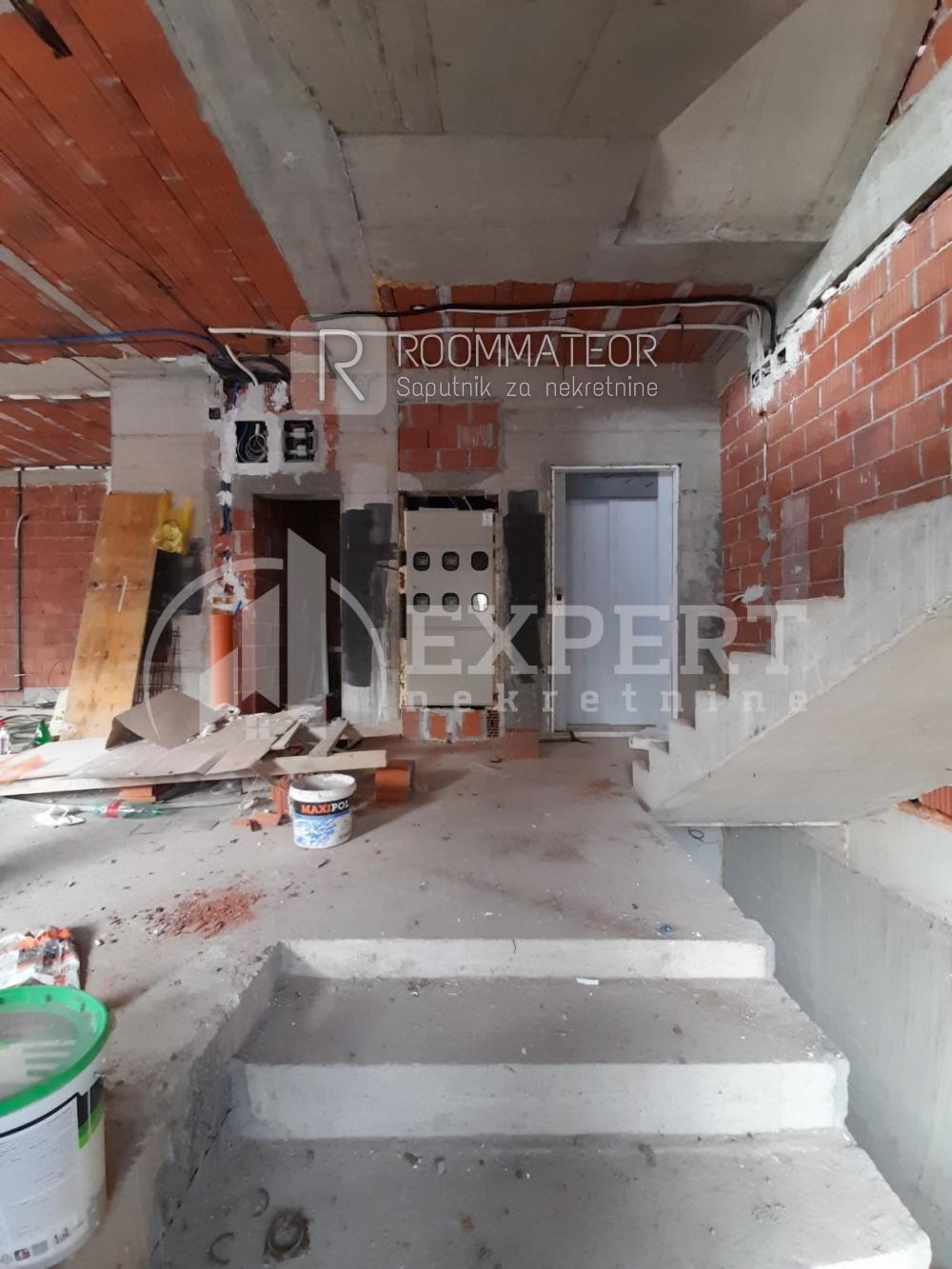 Slika 5 - Vojvode Stepe,  Lokal za izdavanje, 400m2, 4.000€