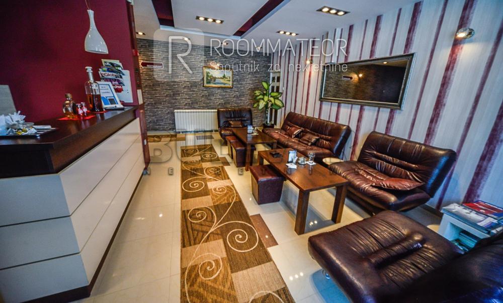 Slika 2 - Bulevar Nikole Tesle,  Lokal za izdavanje, 688m2, 5.500€