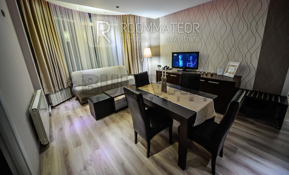 Slika 5 - Bulevar Nikole Tesle,  Lokal za izdavanje, 688m2, 5.500€