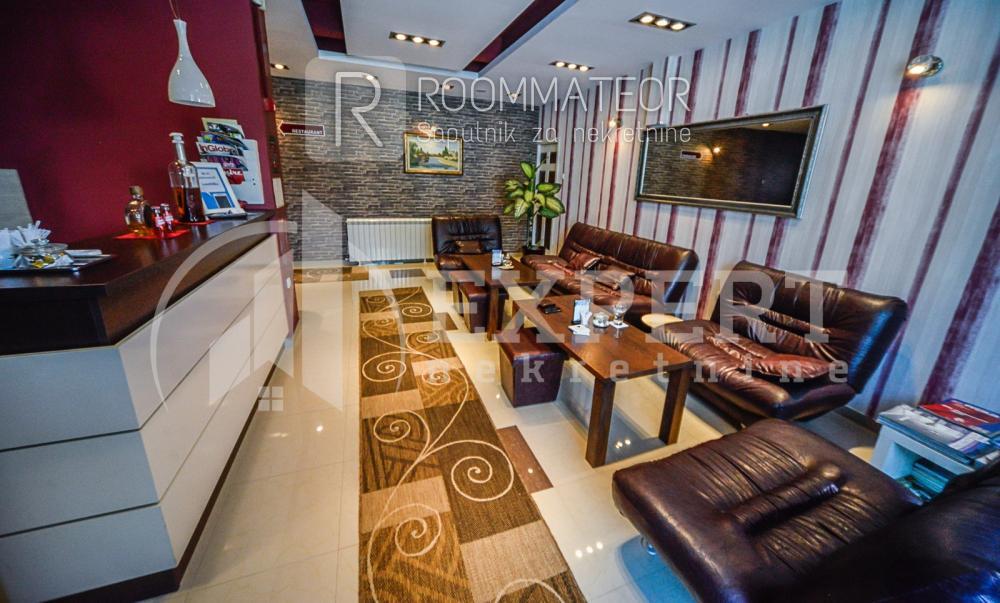 Slika 2 - Bulevar Nikole Tesle,  Lokal za izdavanje, 688m2, 5.500€