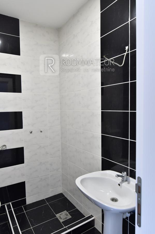 Slika 9 - Ratarska, Trosoban stan na prodaju, 77m2, 108.000€